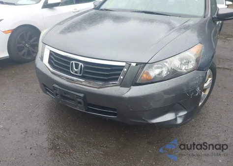 2008 Honda Accord 2.4 Ex-L из США, поврежденный, VIN 1HGCP26888A141472